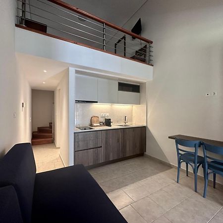 Zouzoulas Filoxenia - Koralia Apartments มิลินา ภายนอก รูปภาพ